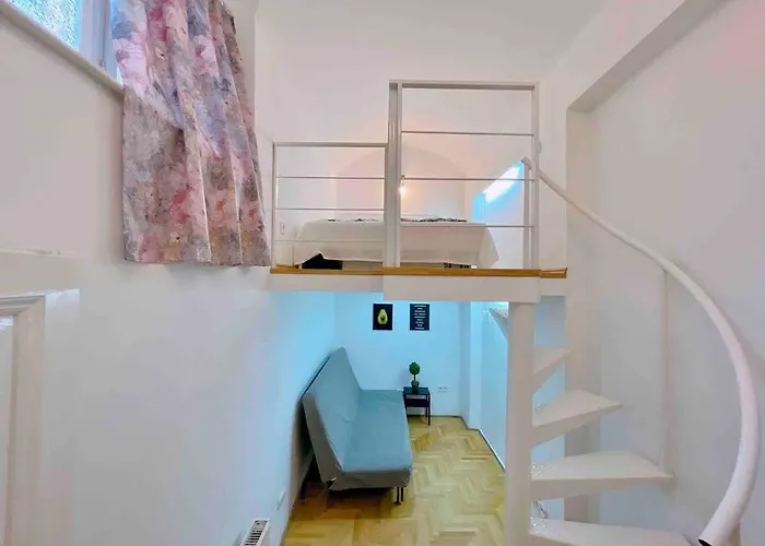 C Downtown Cozy Family Loft * بودابست